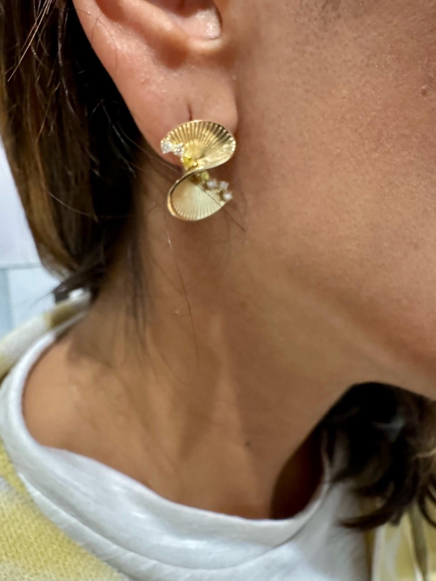 Women's 0.34 Carat Diamond Yellow Gold Art Deco Inspired Earrings For Sale