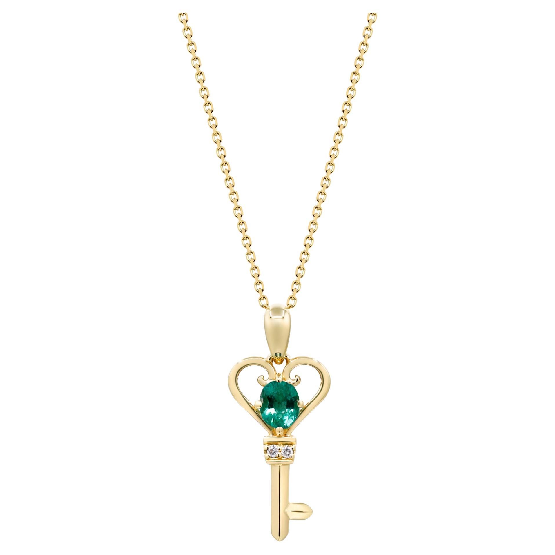 0.34 Carat Emerald Oval Cut and Diamond 14K Yellow Gold Classic Pendant For Sale
