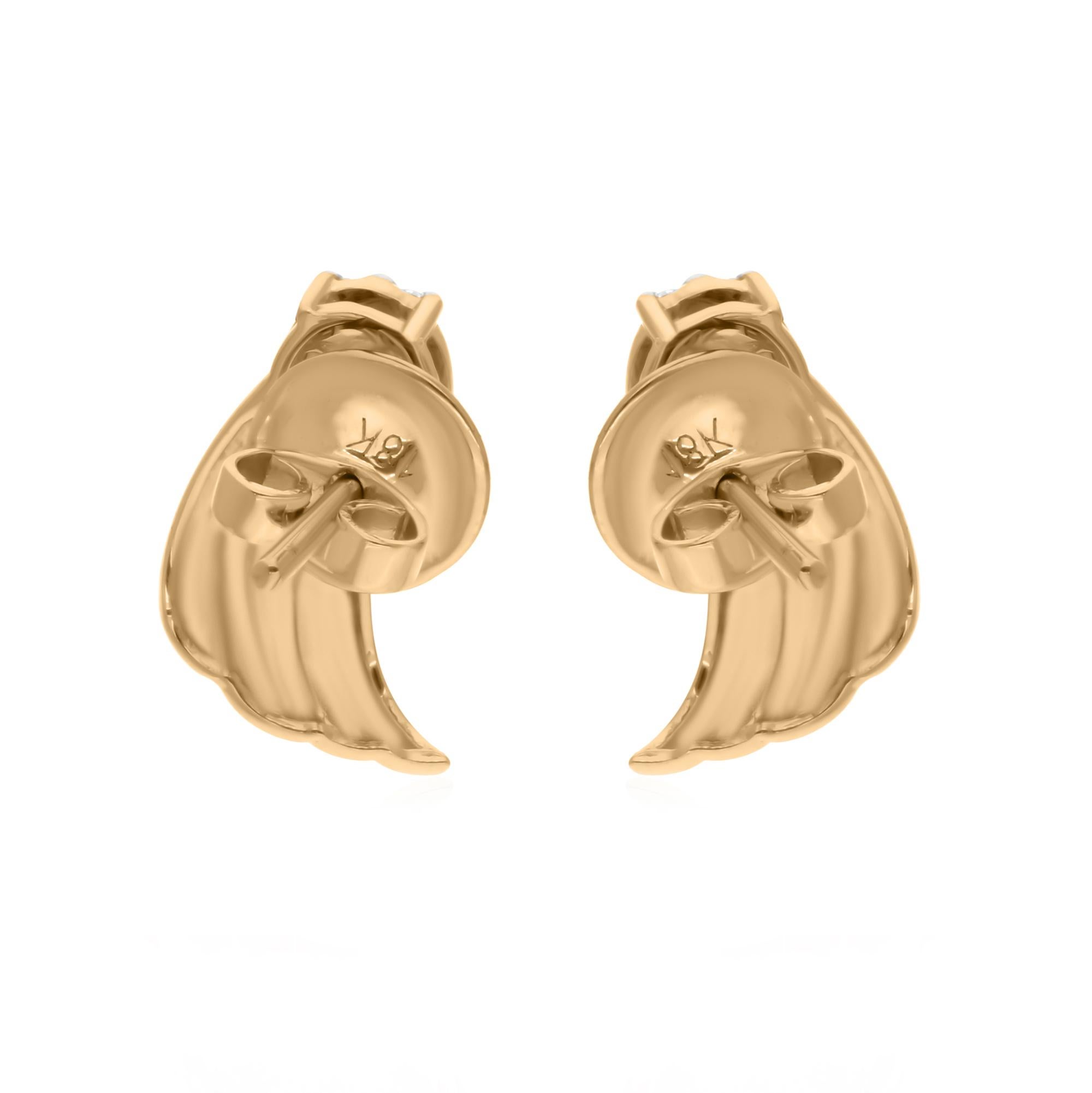 Modern 0.34 Carat SI Clarity HI Color Baguette Diamond Earrings 18 Karat Yellow Gold For Sale