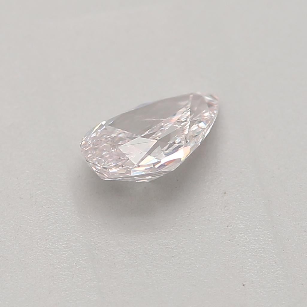 Diamant rose très clair taille poire de 0,34 carat de pureté I1 certifié GIA Neuf - En vente à Kowloon, HK