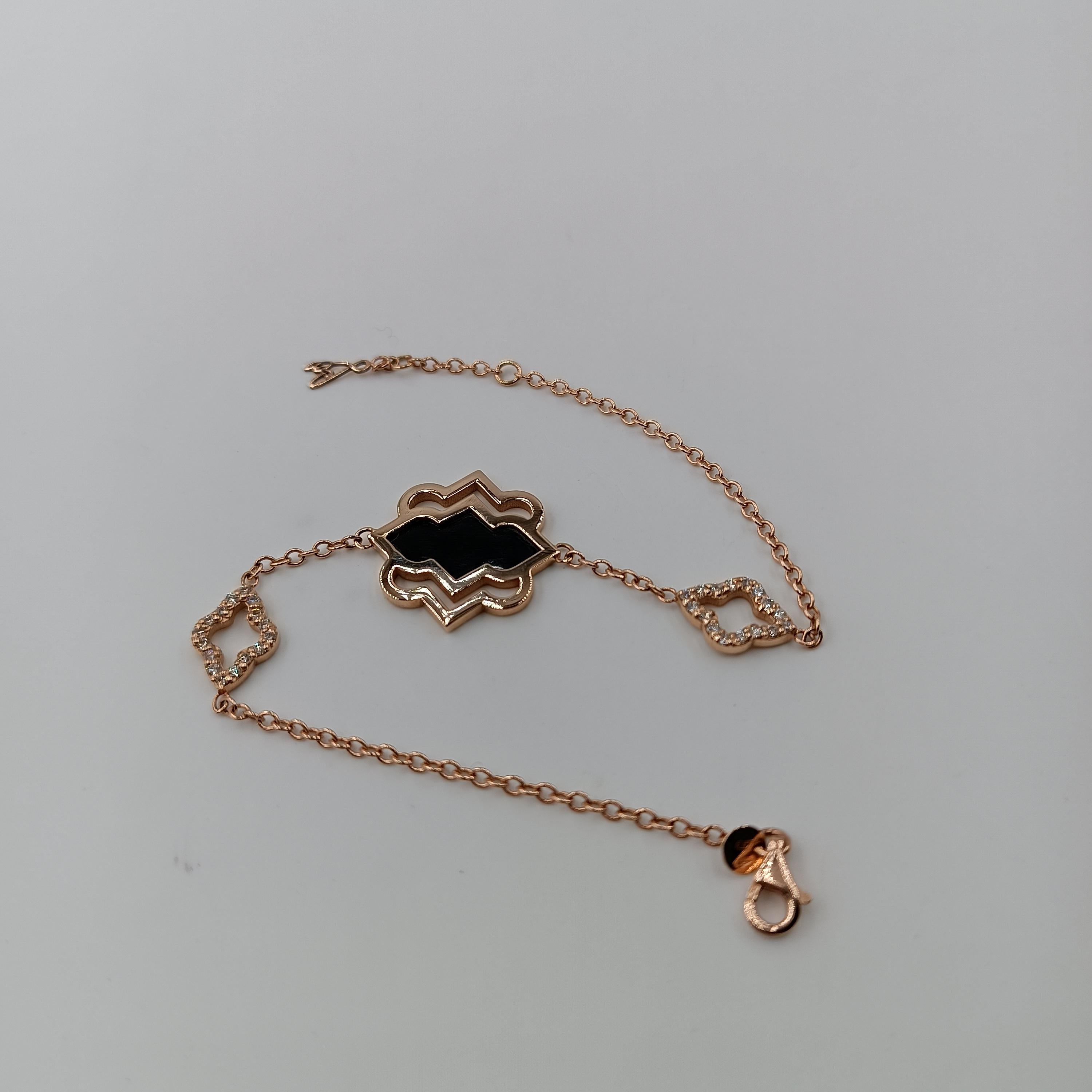 0.34 Carat VS G Color Diamond Rose Gold Grams 5.14 Black Onyx Bracelet In New Condition For Sale In Milano, MI