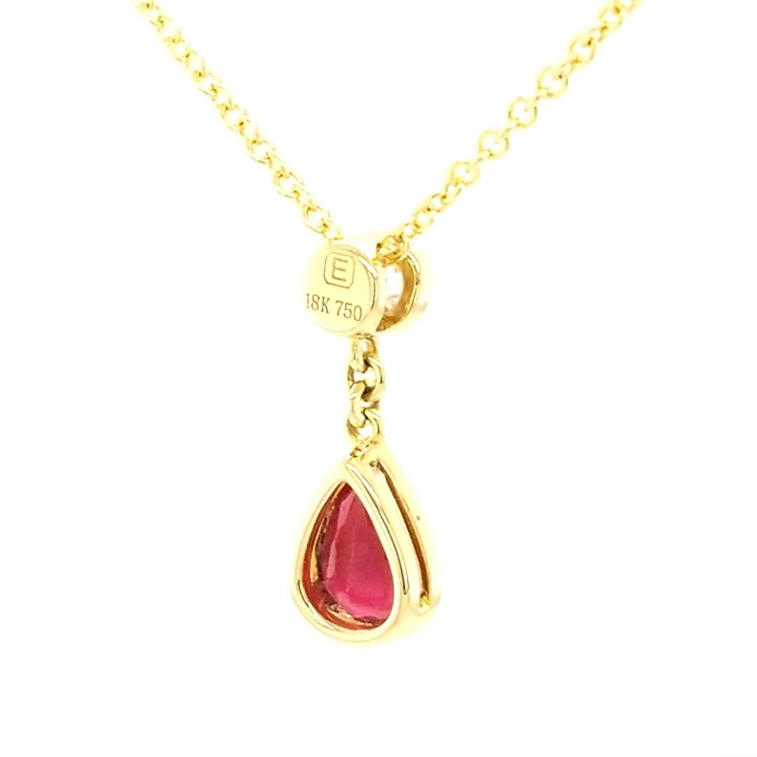 Modern 0.34ct Bixbite 'Red Emerald' and Diamond Pendant in 18kt Yellow Gold For Sale
