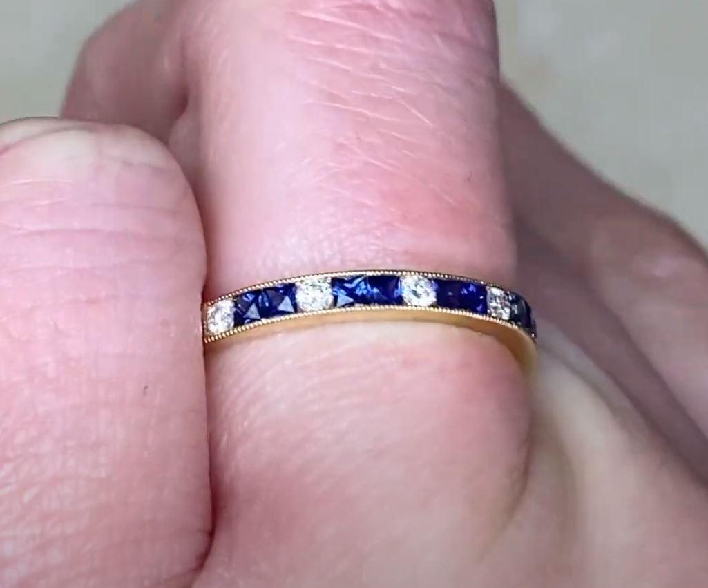  0.34ct Sapphire & 0.16ct Diamond Wedding Band, 18k Yellow Gold In Excellent Condition For Sale In New York, NY