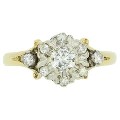 Anillo de diamantes en racimo de margaritas de 0.35 quilates