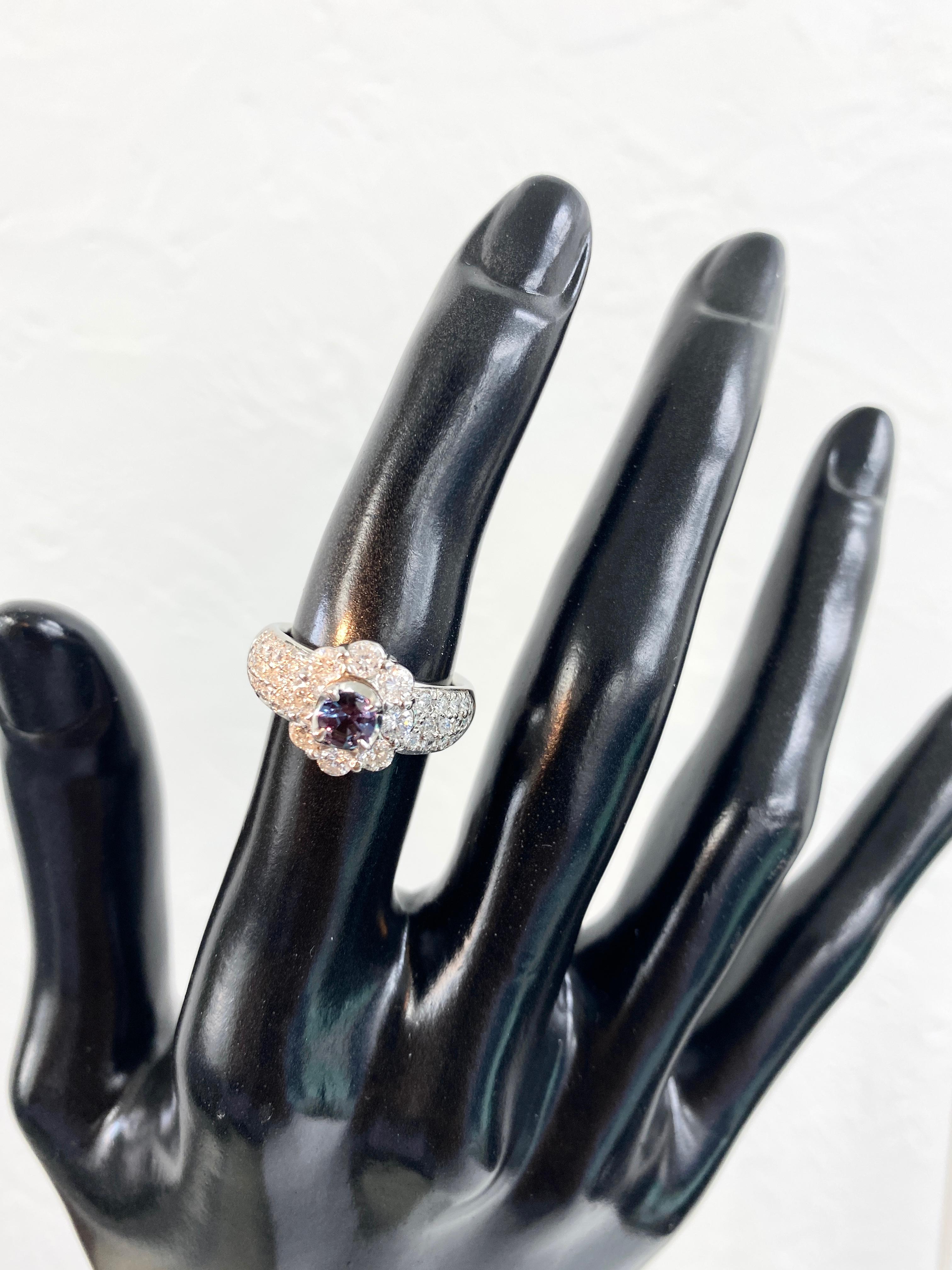 Women's Vintage 0.35 Carat Natural Color-Changing Alexandrite Ring Set in Platinum