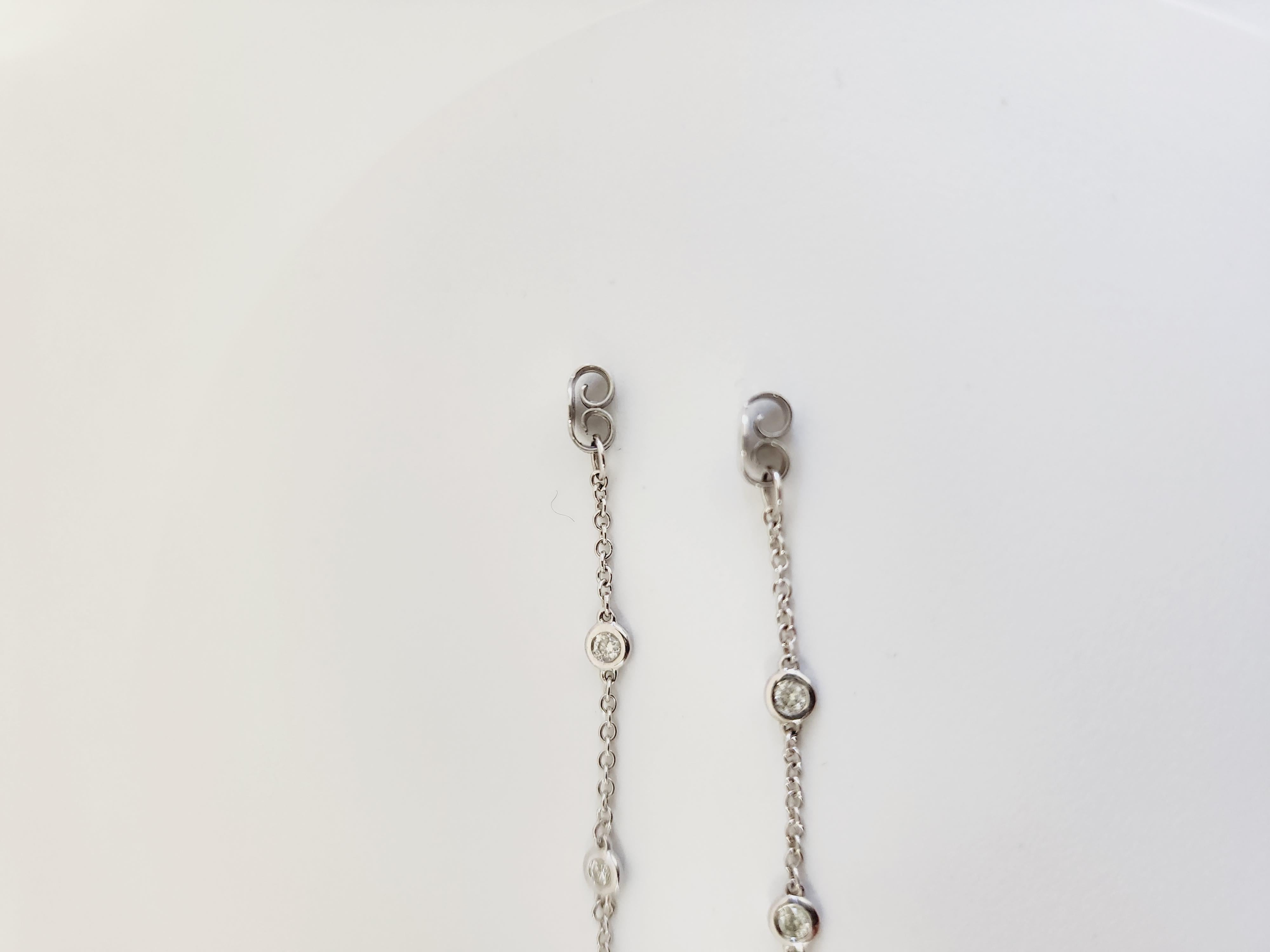 0,35 Karat 8 Stations Diamant by The Yard Ohrstecker Jacke 14 Karat Weißgold (Rundschliff)