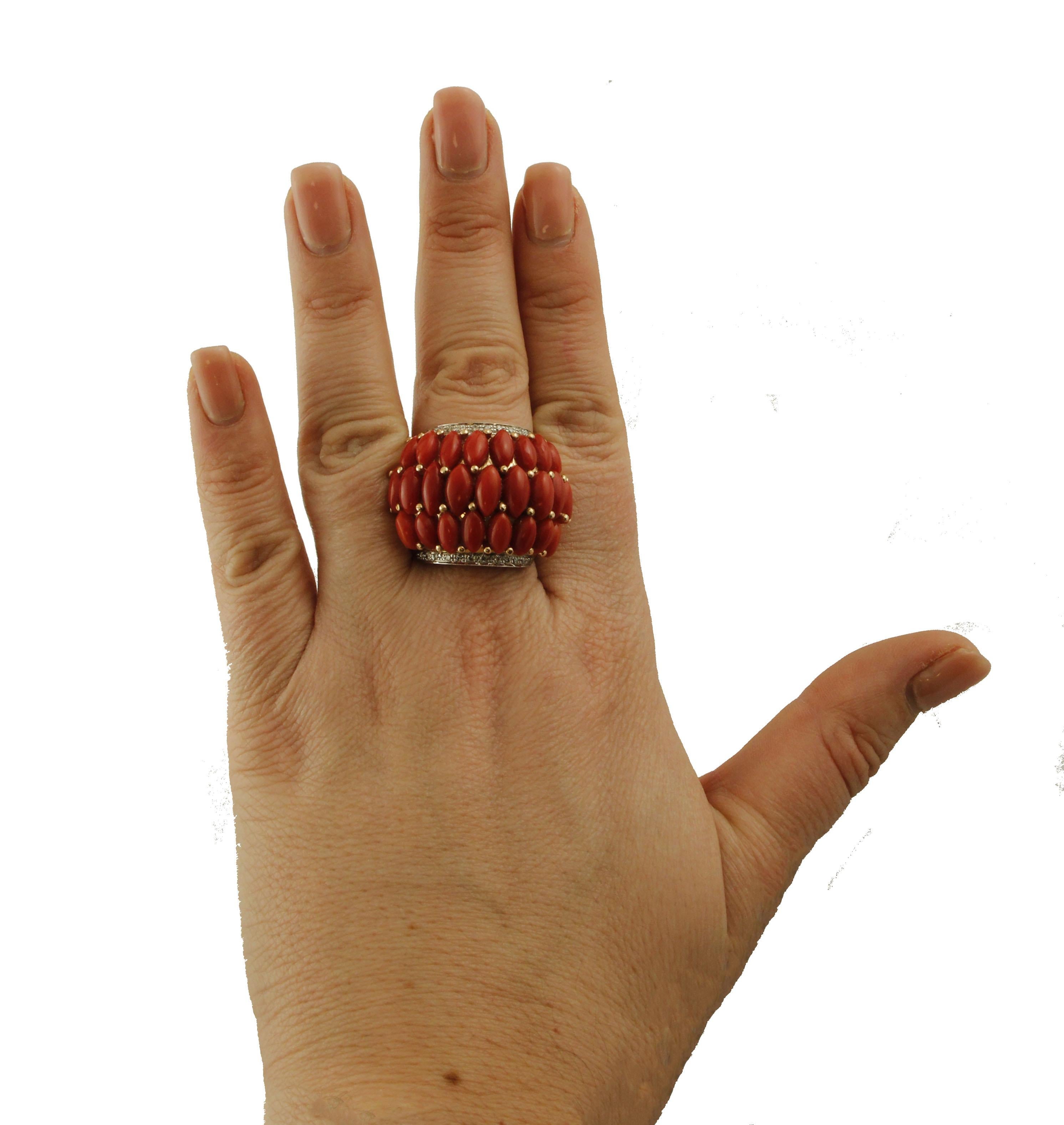 Mixed Cut 0.35 ct Diamonds, 3.40 g Red Corals Drops, Rose and White Gold Band Ring For Sale
