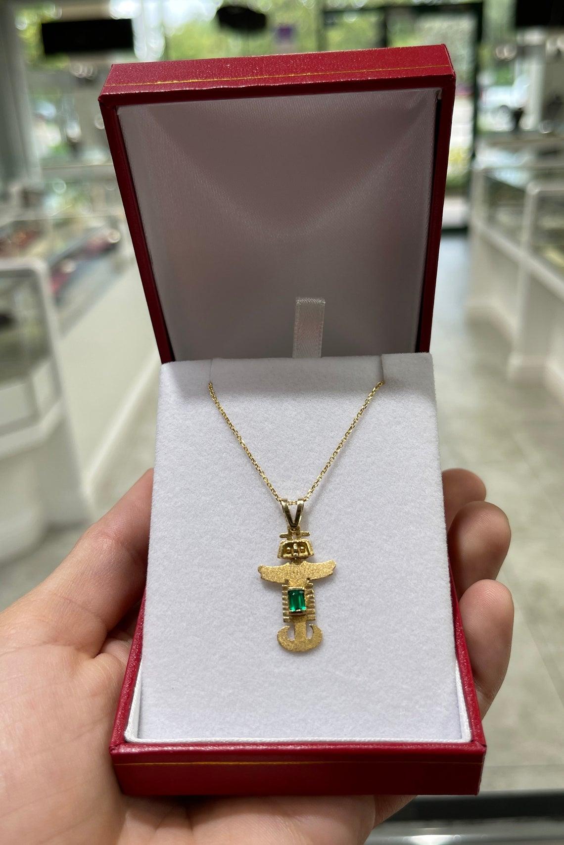 0,35ct 18K Kolumbianischer Smaragd, Asscher-Schliff Vor-Kolumbianischer Gelbgold-Anhänger 1