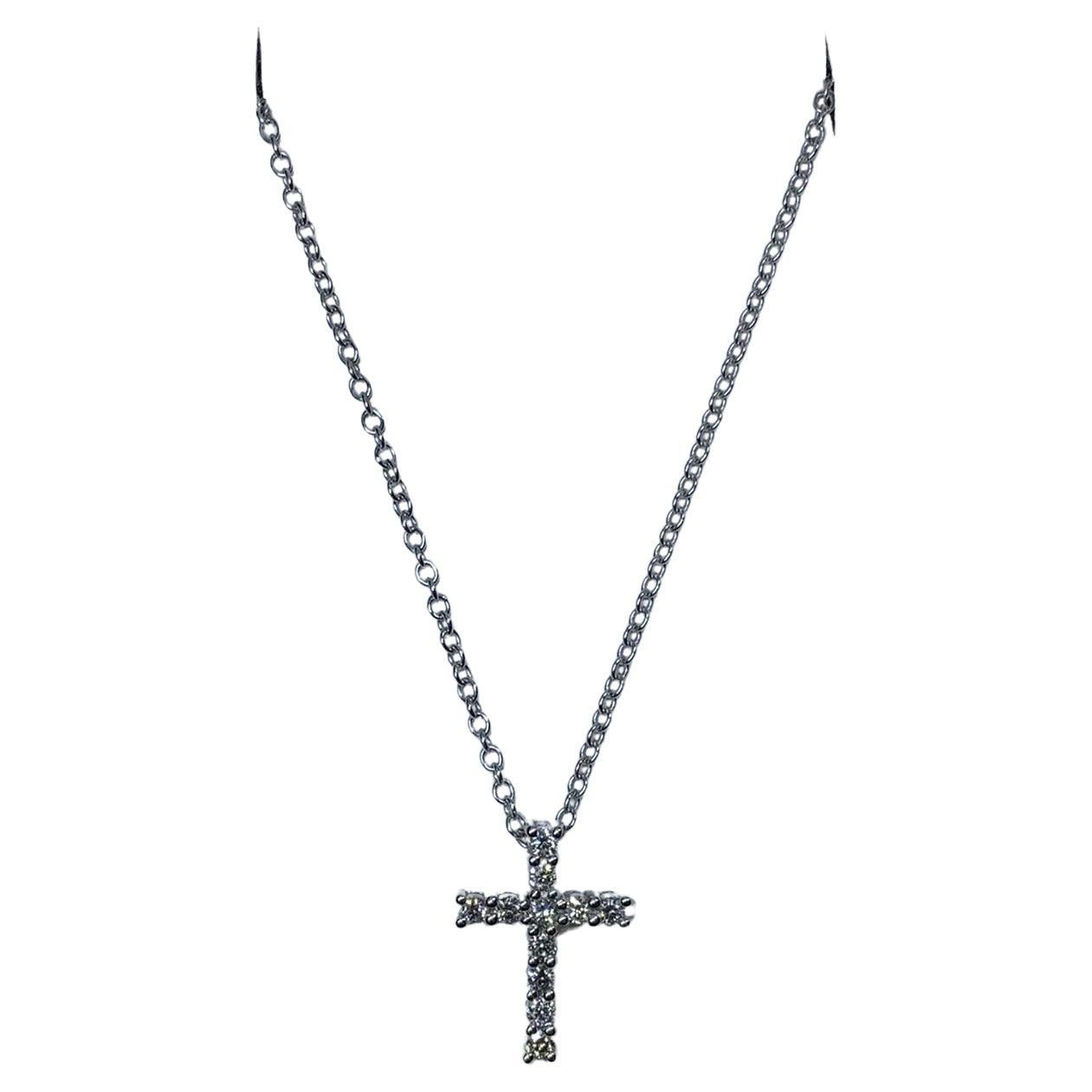 0.35ct Diamond chunky cross pendant necklace in 18ct white gold 18 inches