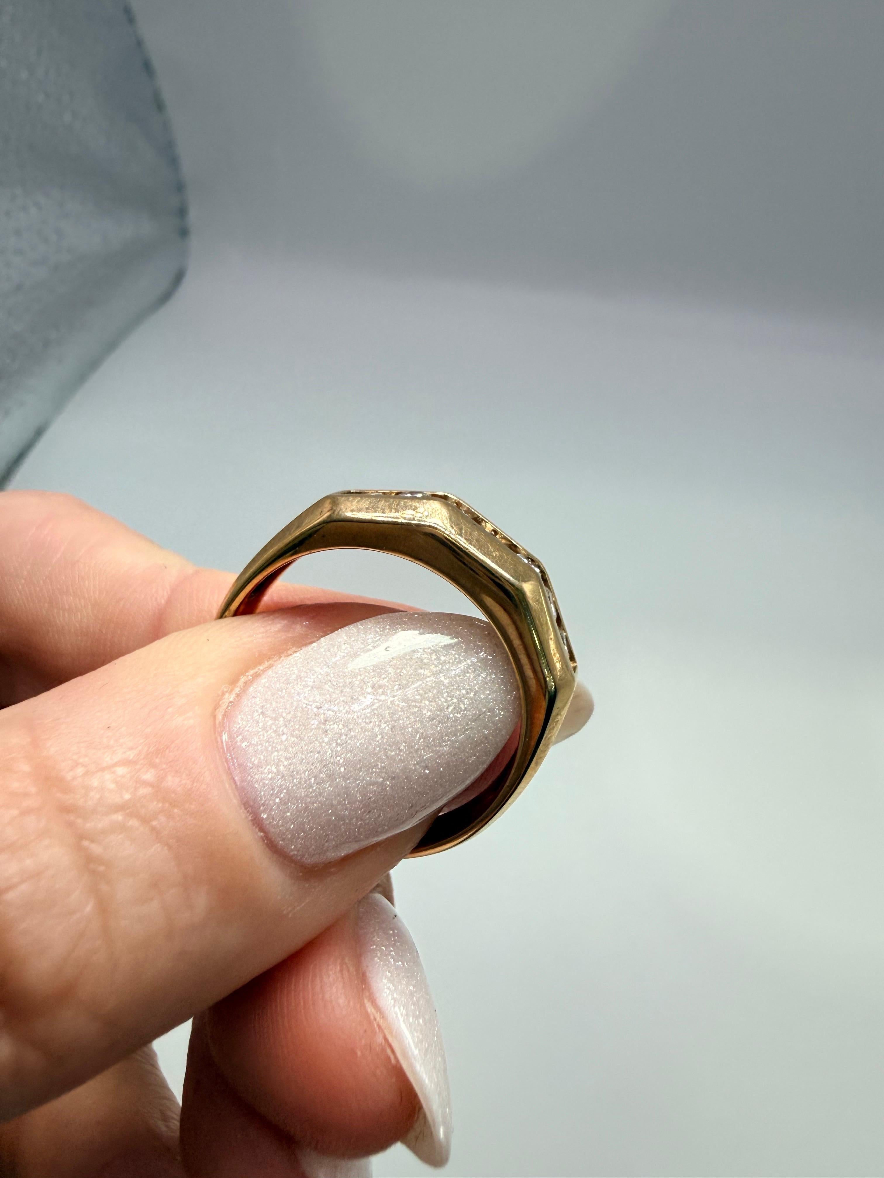 Fede nuziale con diamante da 0,35 carati Anello con diamante incastonato in oro 14KT In condizioni Nuovo in vendita a Boca Raton, FL