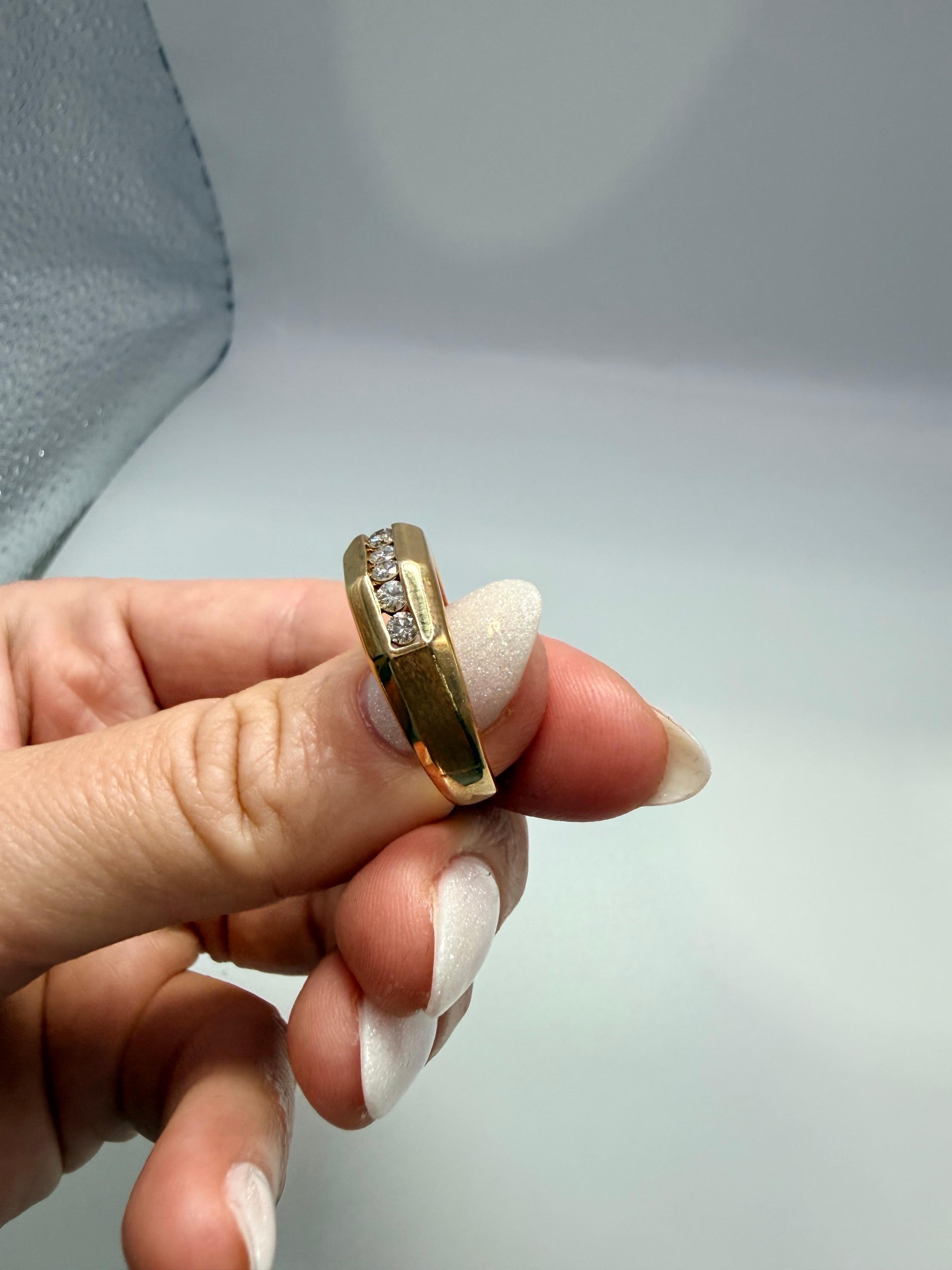 da uomo o donna Fede nuziale con diamante da 0,35 carati Anello con diamante incastonato in oro 14KT in vendita