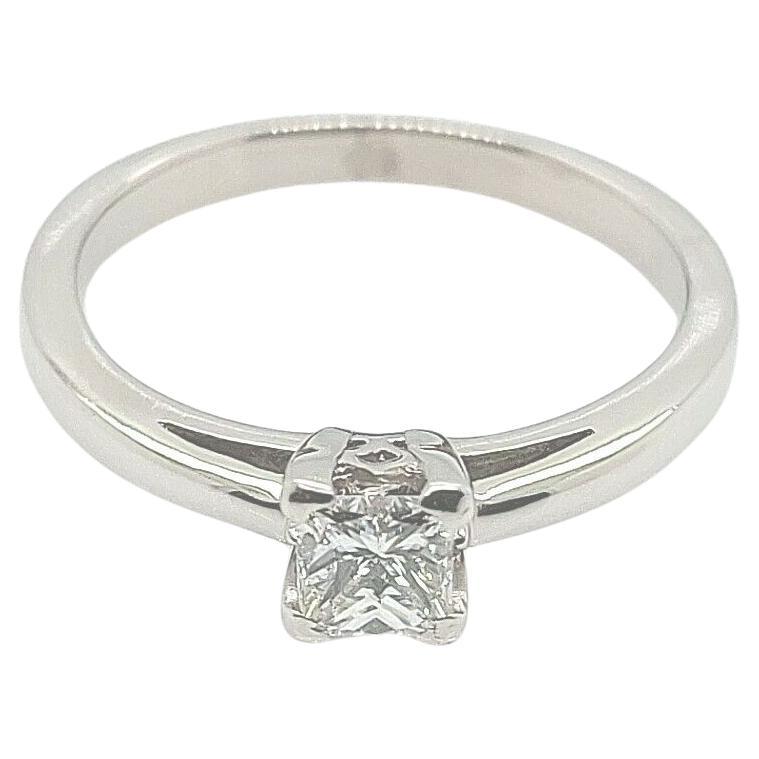 0.35ct F/VS1 Princess Cut Diamond Ring in Platinum For Sale
