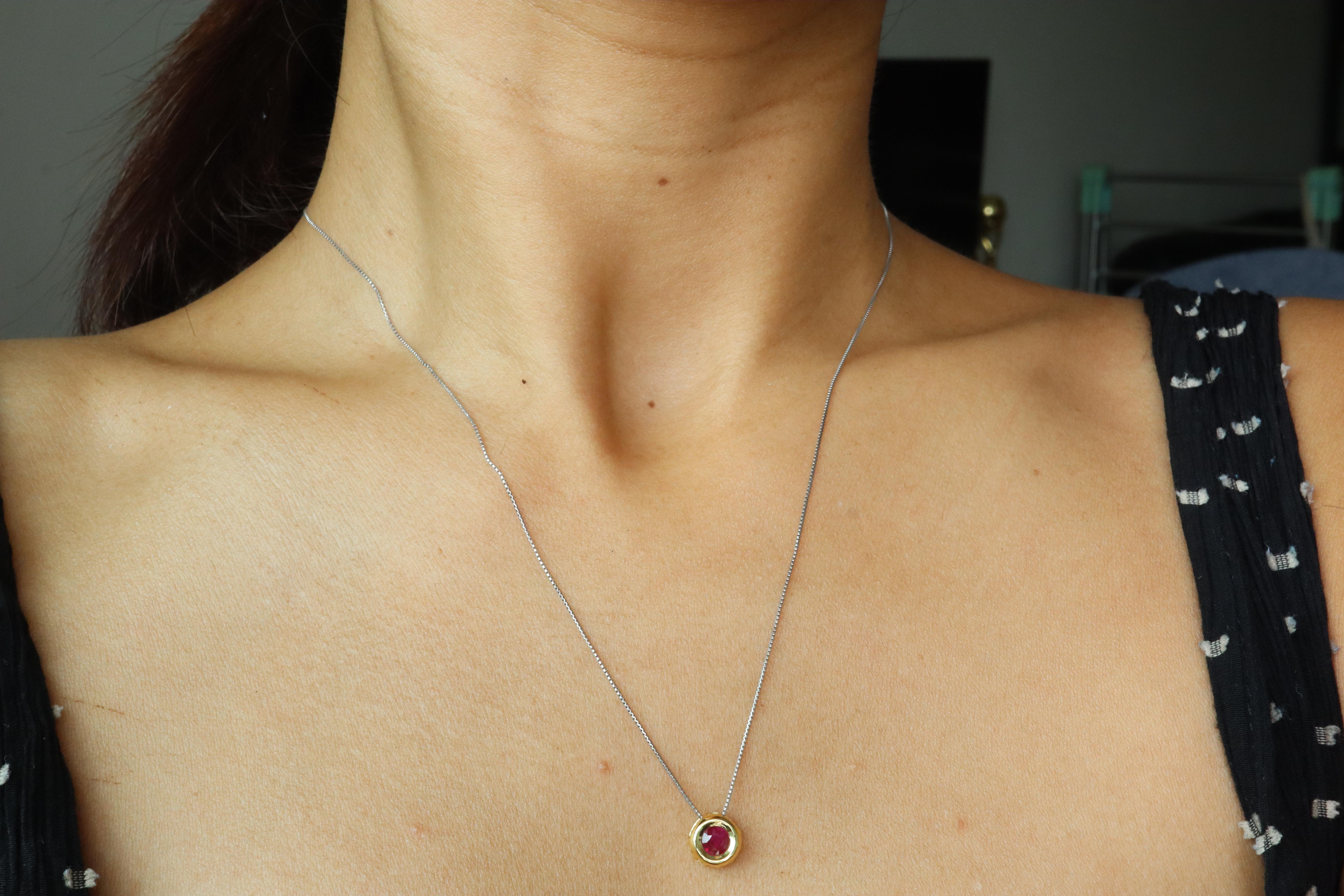 0.35Ct No Heat Burma Ruby Pendant in 18K gold 3
