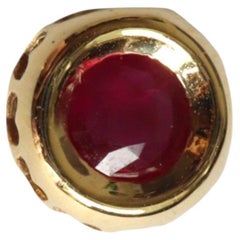0.35Ct No Heat Burma Ruby Pendant in 18K gold