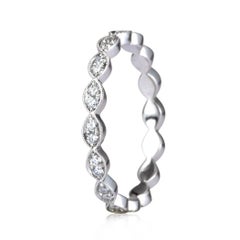 0,35 ct Diamante redondo talla brillante Eternity Band en platino