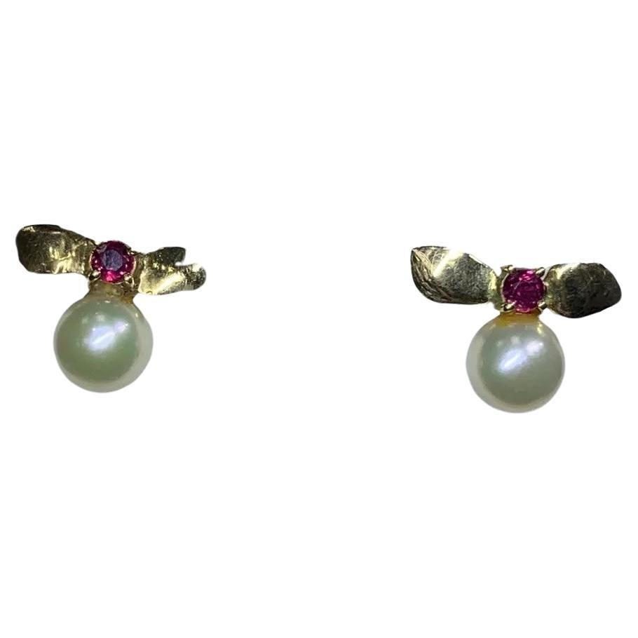 0.35ct Ruby pearl studs earrings 18ct yellow gold