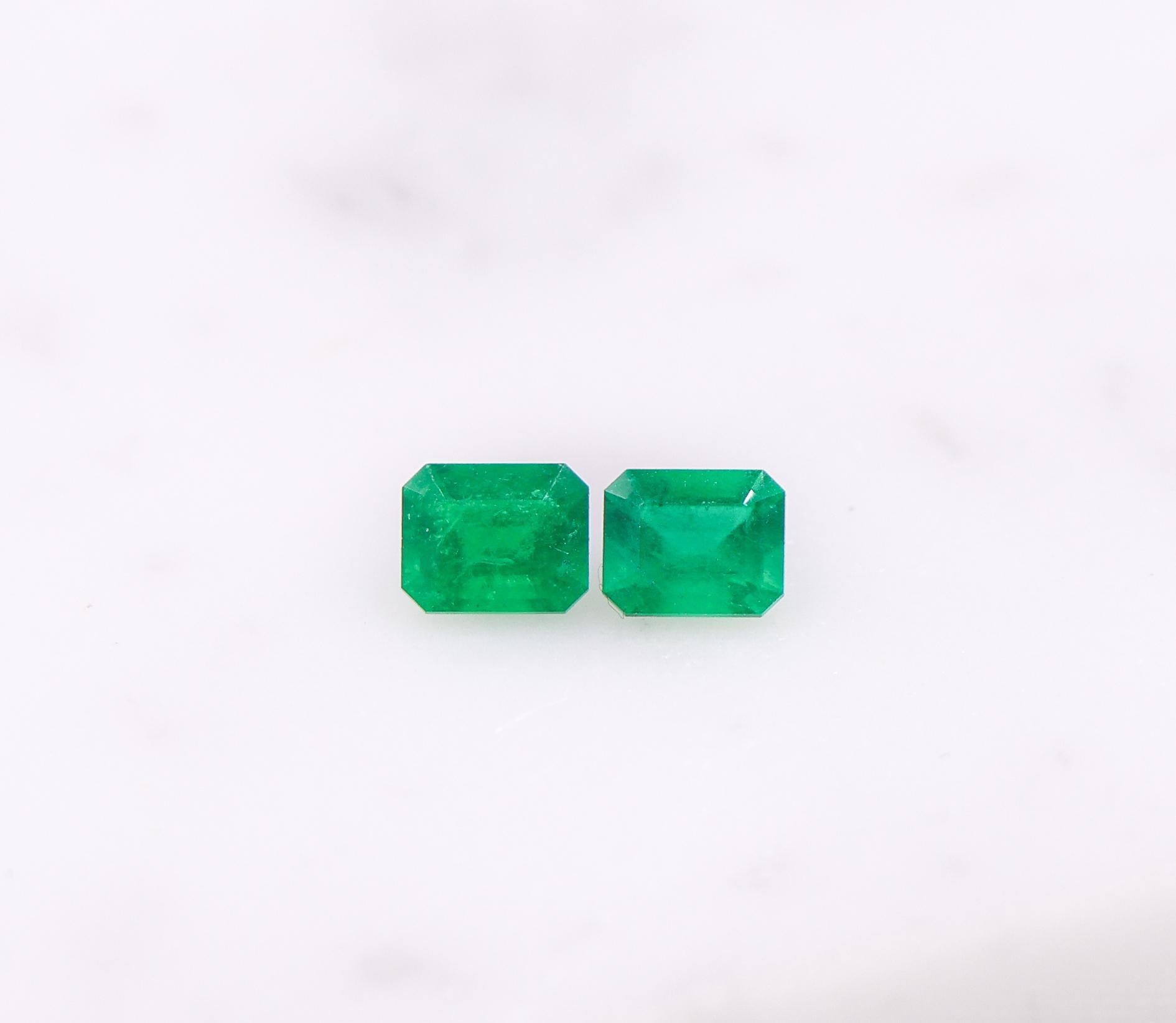 NNJ Designs presents a 0.36 carat emerald cut Colombian emerald loose gemstone! This Colombian emerald gemstone would be perfect for the jewelry setting of your choice and can be a lovely May birthstone gift for your loved ones! This gemstone can be