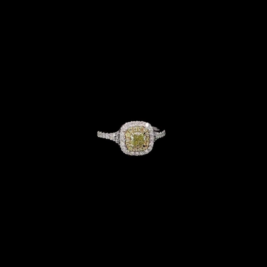 **100% NATURAL FANCY COLOUR DIAMOND JEWELRY**

✪ Jewelry Details ✪

♦ MAIN STONE DETAILS

➛ Stone Shape: Radiant
➛ Stone Color: Fancy Light Greenish Yellow
➛ Stone Clarity: VS2
➛ Stone Weight: 0.36 carats
➛ GIA certified

♦ SIDE STONE DETAILS

➛