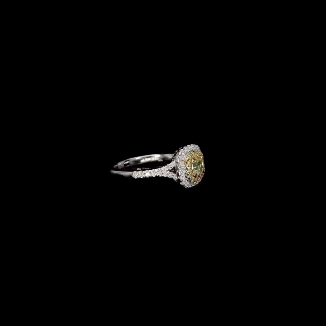 Women's or Men's 0.36 Carat Fancy Light Greenish Yellow Diamond Ring VS2 Clarity GIA Certified For Sale