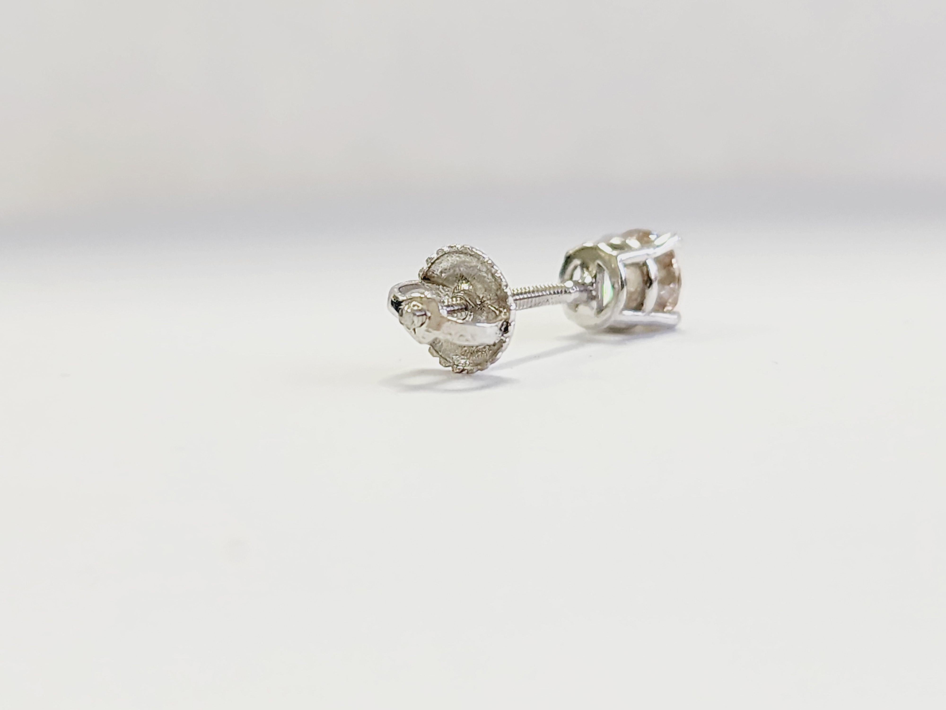 0,36 Carati Diamante Naturale Rotondo Stud Oro Bianco 14 Karati in vendita 1