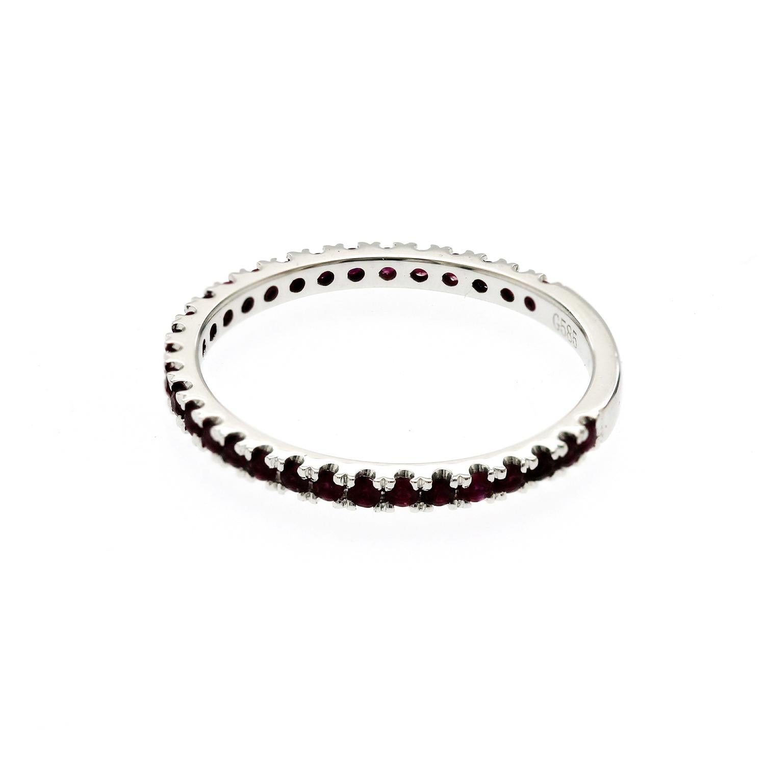 0.36 CT Natural Ruby14K White Gold Band Ring Size 5.5 en vente 1