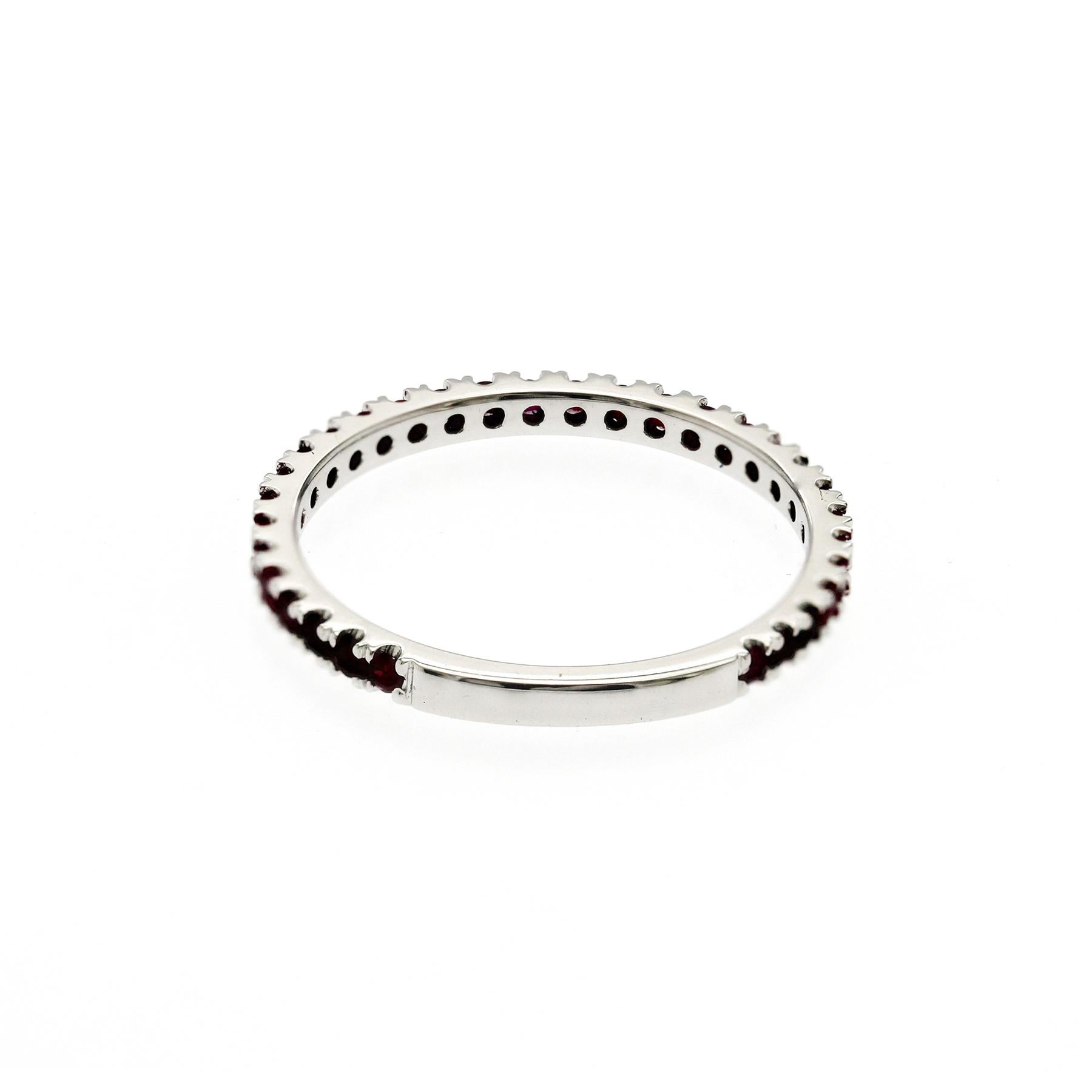 0.36 CT Rubí Natural14K Anillo de Oro Blanco Tamaño 5.5 en venta 2