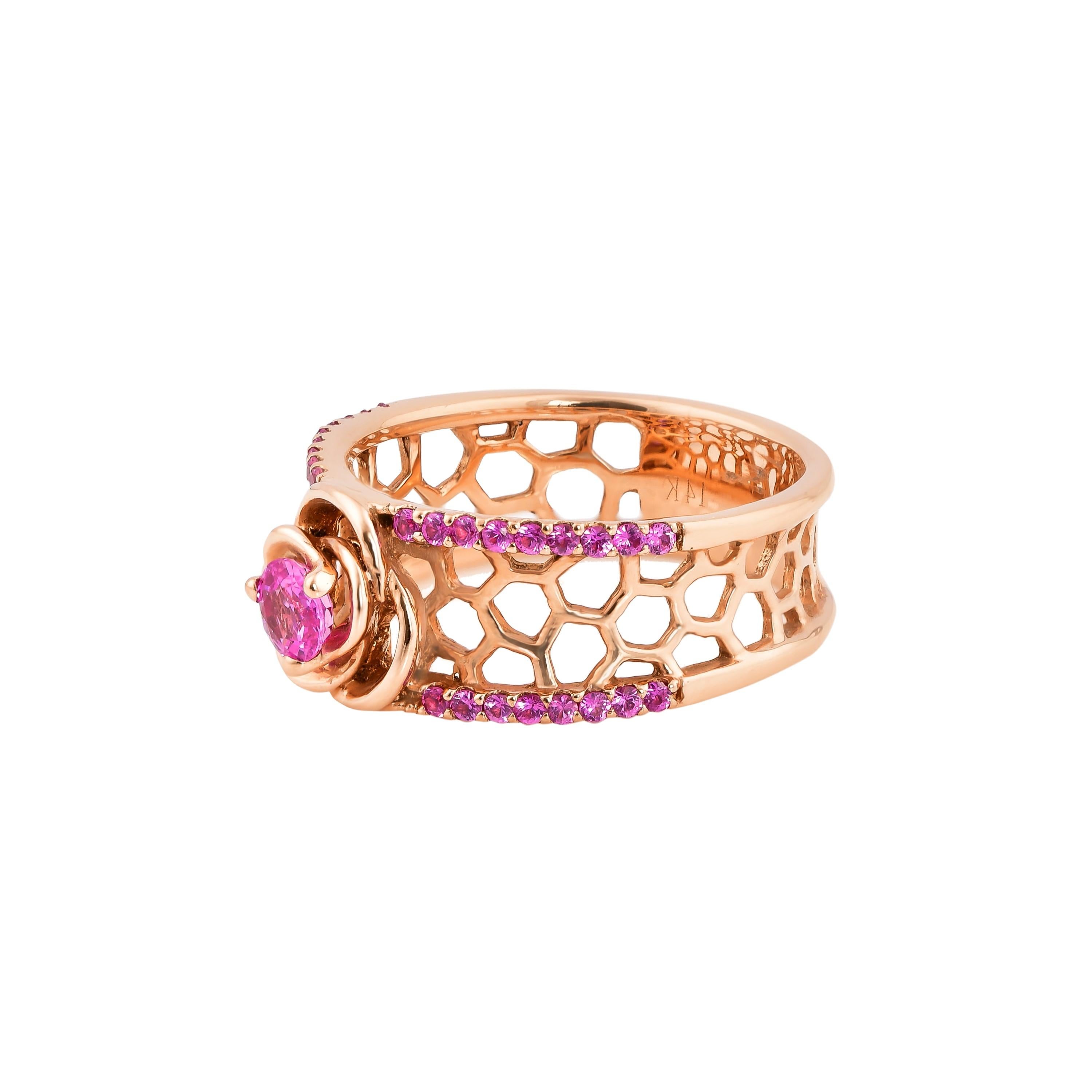 Contemporary 0.723 Carat Pink Sapphire Ring in 14 Karat Rose Gold For Sale