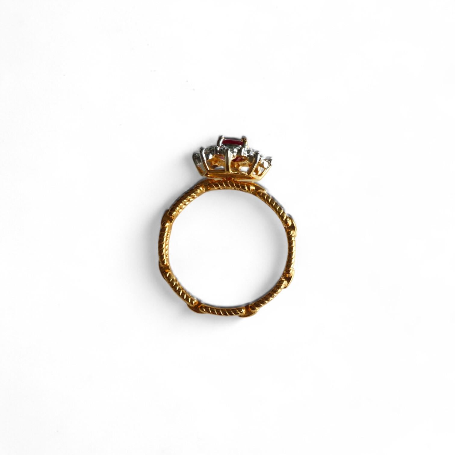 Mixed Cut 0.36Ct Burmese Unheated Ruby Ring with natural diamonds in 21K solid gold For Sale