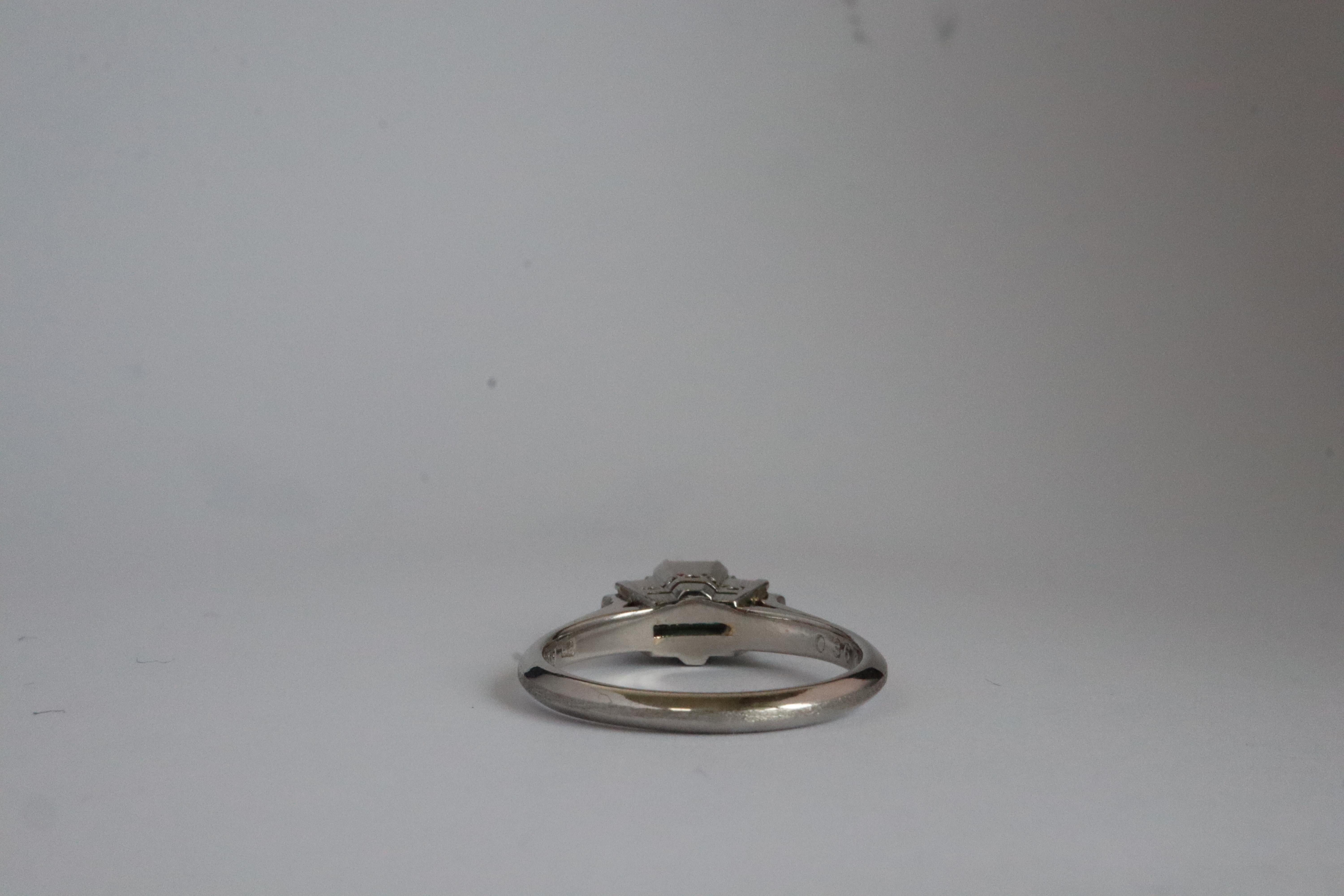 0.36Ct Colombian Emerald Ring For Sale 7