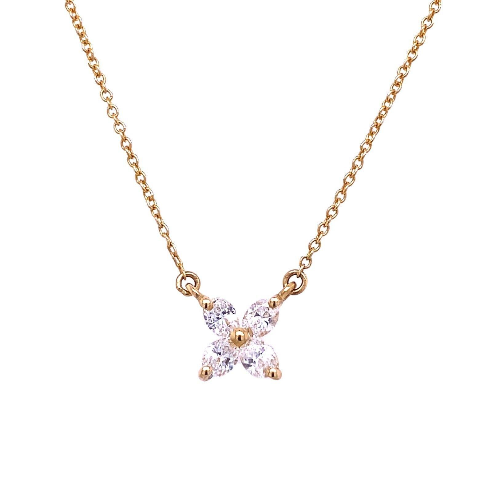 0.36ct F /VS Oval Diamond Flower Pendant Set in 18ct Yellow Gold

This gorgeous Diamond pendant is a real flower of beauty, shining with 4 Oval shape VS-grade Diamonds that come together to form an exquisite flower. The pendant is set in 18ct Yellow