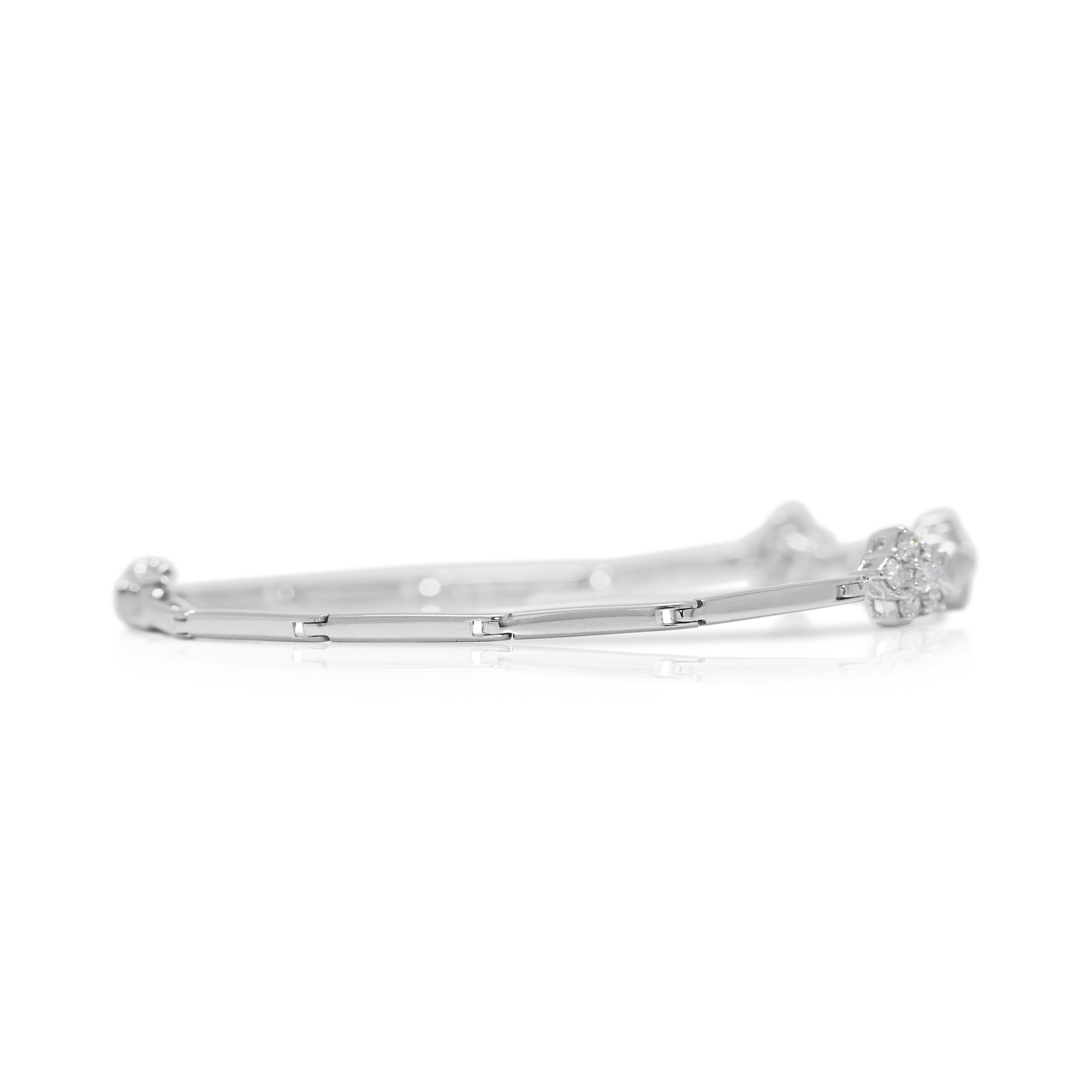 0.36ct Natural Diamond Star Motif Bracelet in 18K White Gold In New Condition For Sale In רמת גן, IL