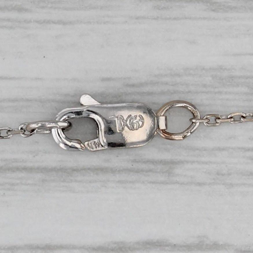 Informazioni sulla gemma:
- Diamanti naturali -
Carati totali - 0,36ctw
Taglio - Brillante rotondo
Colore - F - H.
Chiarezza - VS2 - SI1

Metallo: oro bianco 14k
Peso: 4 grammi 
Timbri: 14k
Stile della catena: Catena a cavo
Chiusura: Chiusura ad