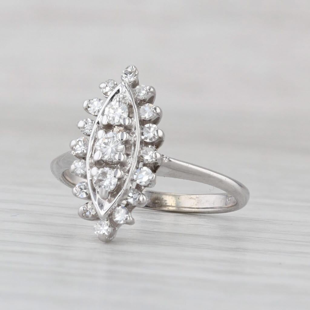 Anello aureolato con diamanti da 0,36 carati in oro bianco 14k, misura 6, fidanzamento a forma di marquise in vendita 1