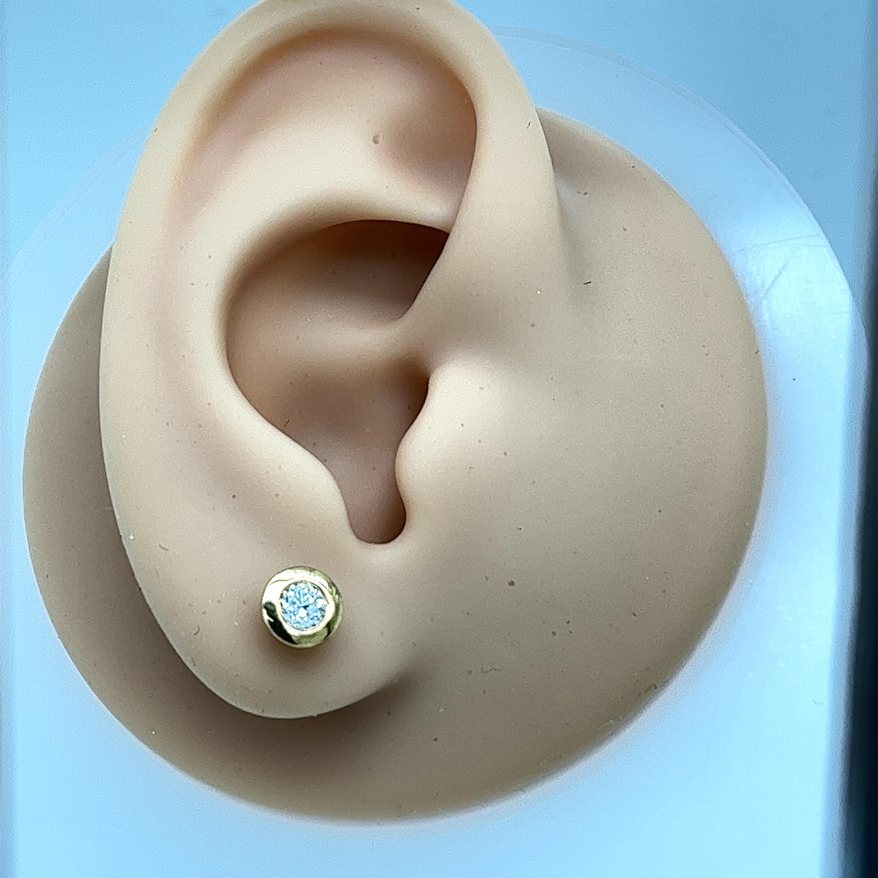 Women's 0.37ct Diamond Studs Earrings in Rubover Setting in 18ct Yellow Gold For Sale