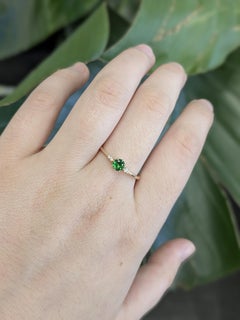 0.37cts Tsavorite Garnet W Natural Diamond Accents Ring : 14k Solid Gold 4mm