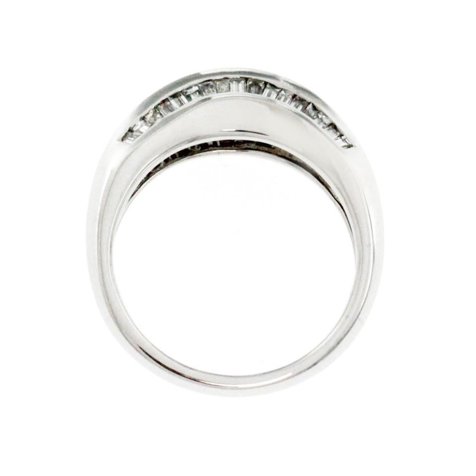 Bague de mariage en or 18 carats avec rubis 0,38 carat et diamants 0,27 carat Pour femmes en vente
