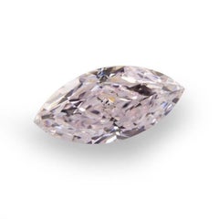 Diamante rosa de 0,38 ct: natural, suelto, de color rosa claro «Fancy», certificado por la GIA, talla marquesa, SI1