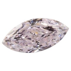 Diamante rosa de 0,38 ct: natural, suelto, de color rosa claro «Fancy», certificado por la GIA, talla marquesa, SI1