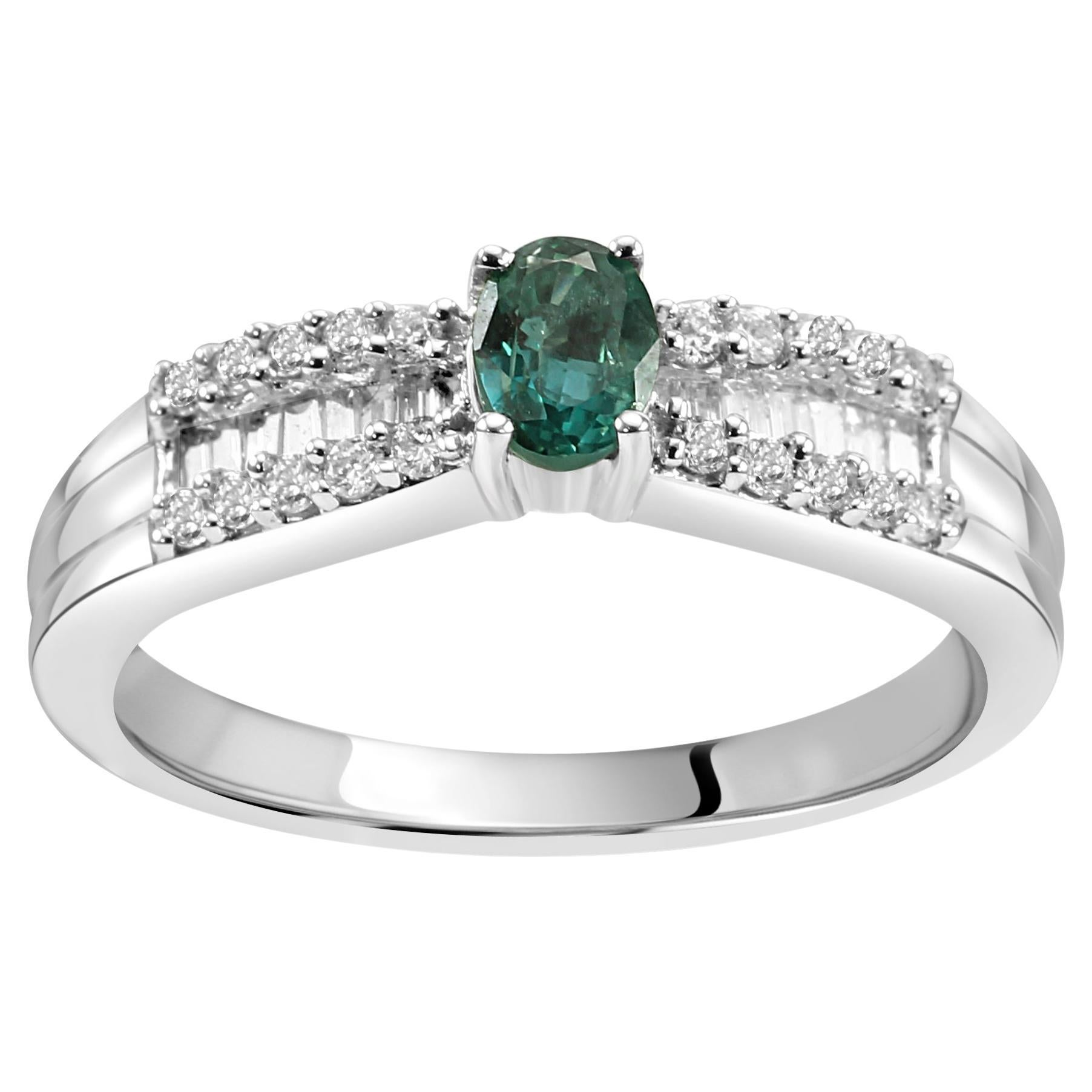 0.39 Carat Alexandrite Oval Diamond Round & Baguette 18 Karat Gold Cocktail Ring For Sale