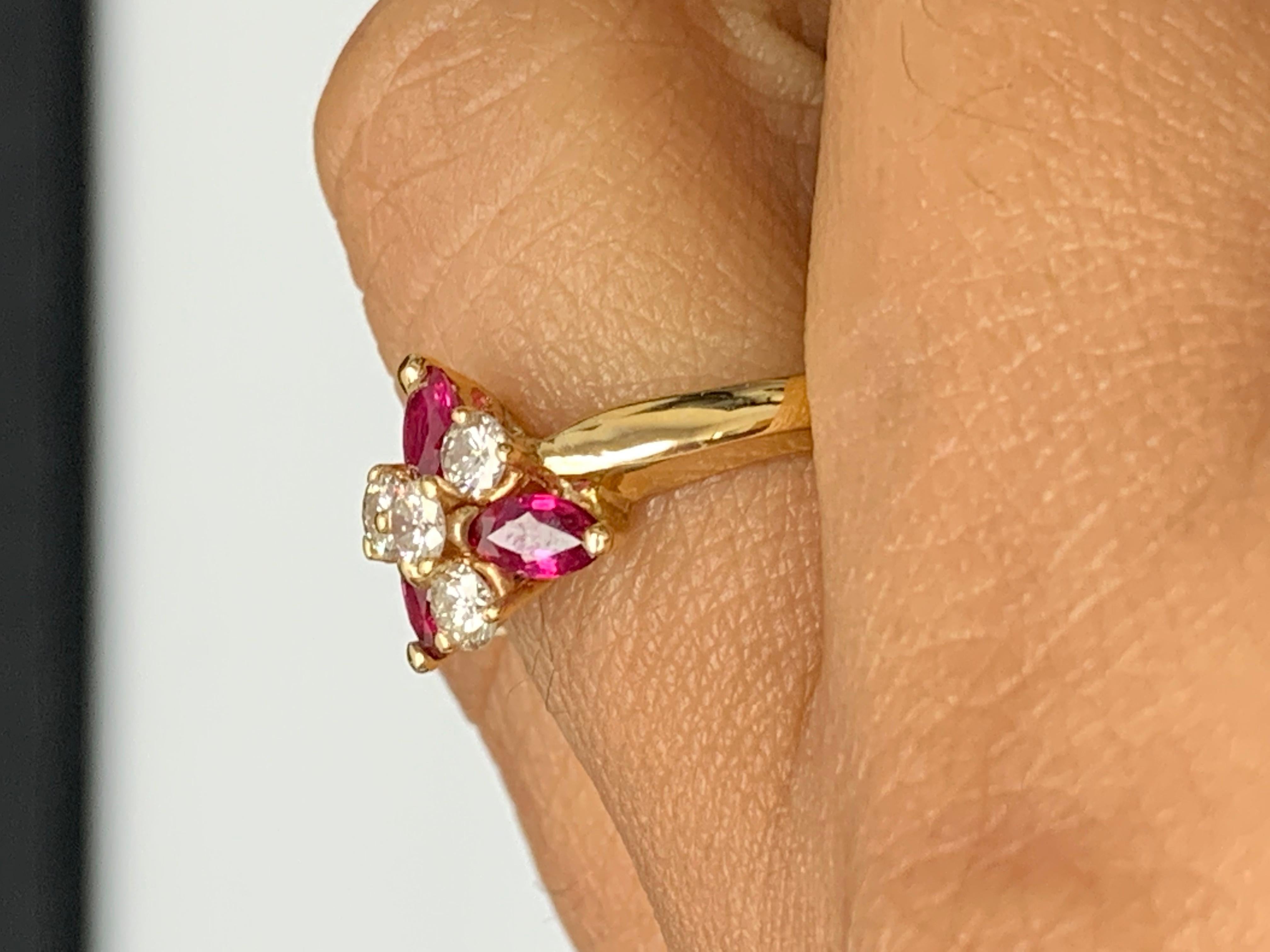 Anillo de oro amarillo de 14 quilates con diamantes y rubí talla brillante de 0,39 quilates en Nuevo estado para la venta en NEW YORK, NY