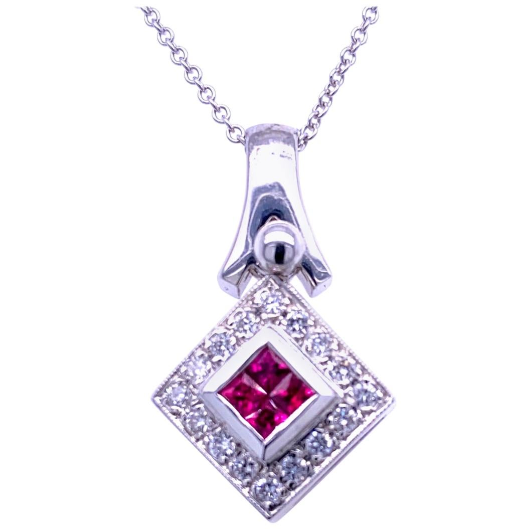 0.39 Carat Diamond/0.40 Carat Rubies 18 Karat Gold Pendant For Sale