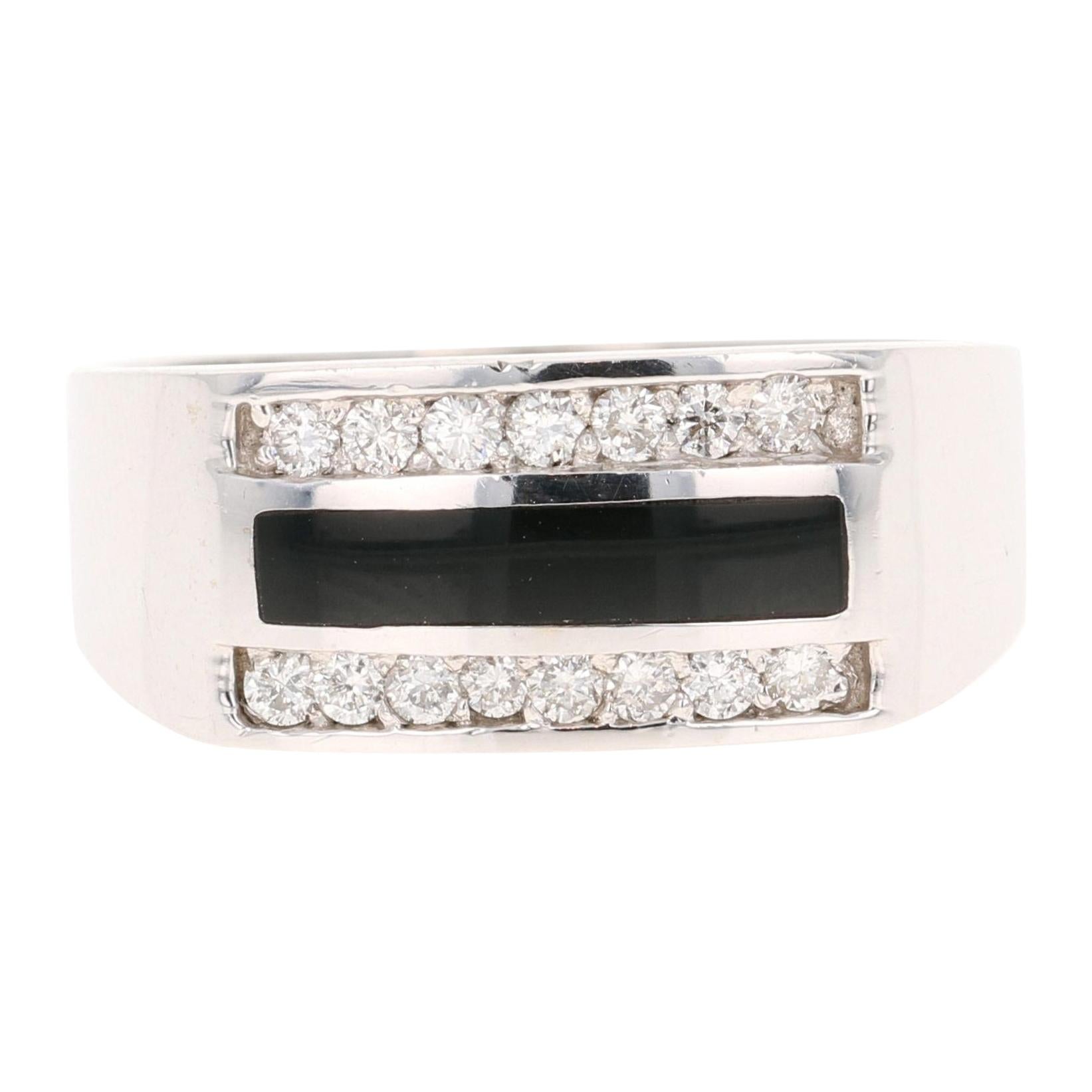 0.39 Carat Diamond Onyx Men's Ring 14 Karat White Gold For Sale
