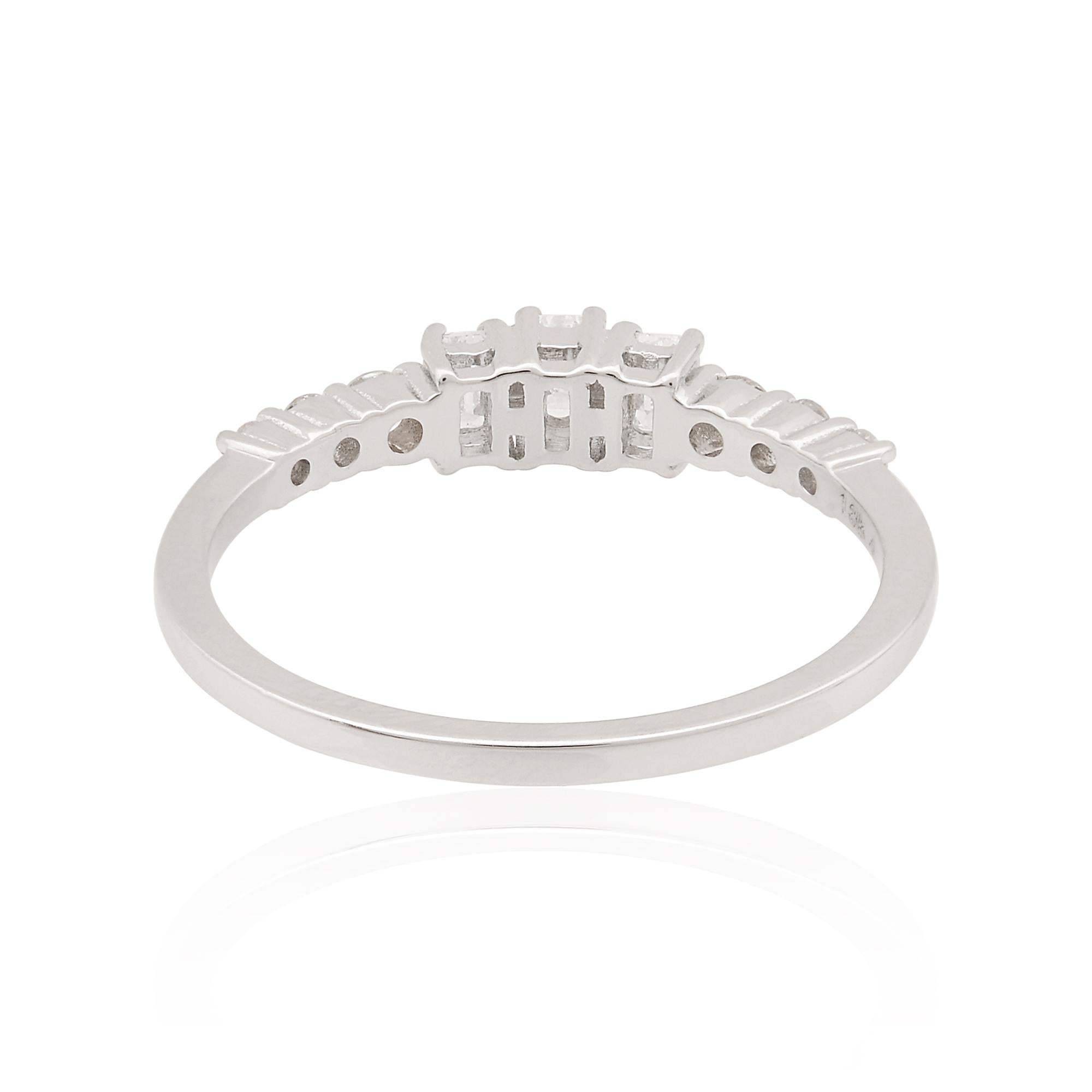 L'anello è una misura 7 e può essere ridimensionato a una misura più grande o più piccola su richiesta. Segui la vetrina di Spectrum Jewels per vedere le ultime collezioni e i pezzi esclusivi. Spectrum Jewels è orgoglioso di essere considerato un