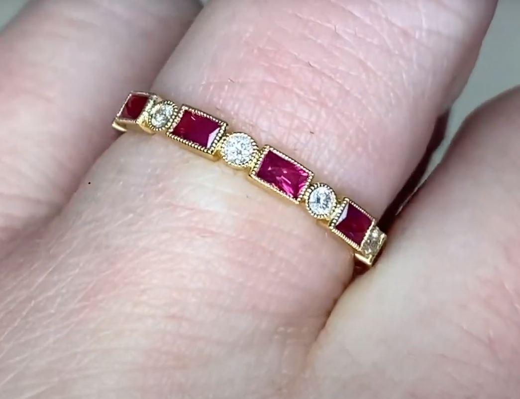 Women's  0.39ct Natural Rubies &  0.12ct Diamonds Band Ring, 18k Yellow Gold For Sale