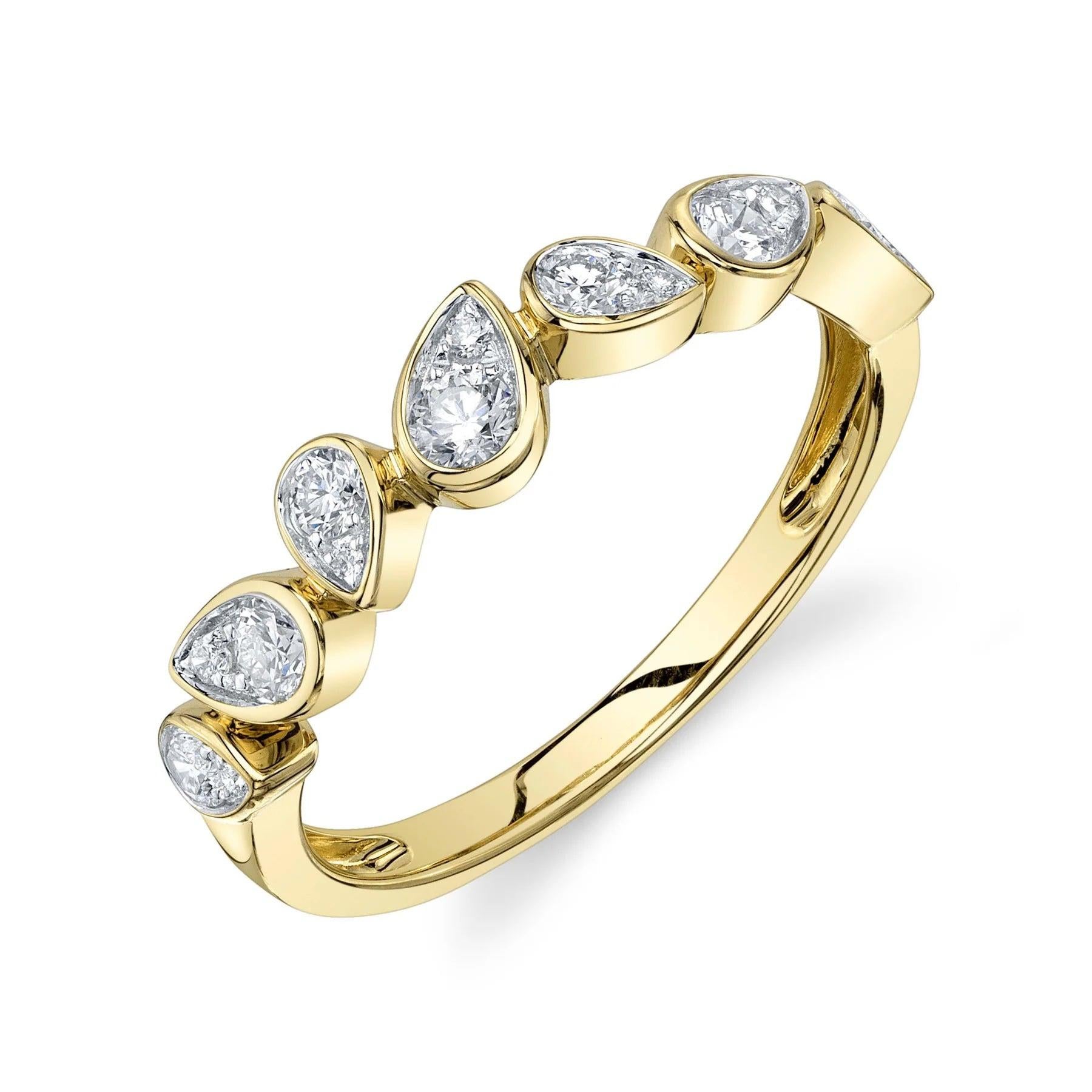 0.39ct Pear Shaped Diamond Bezel Set Ring For Sale