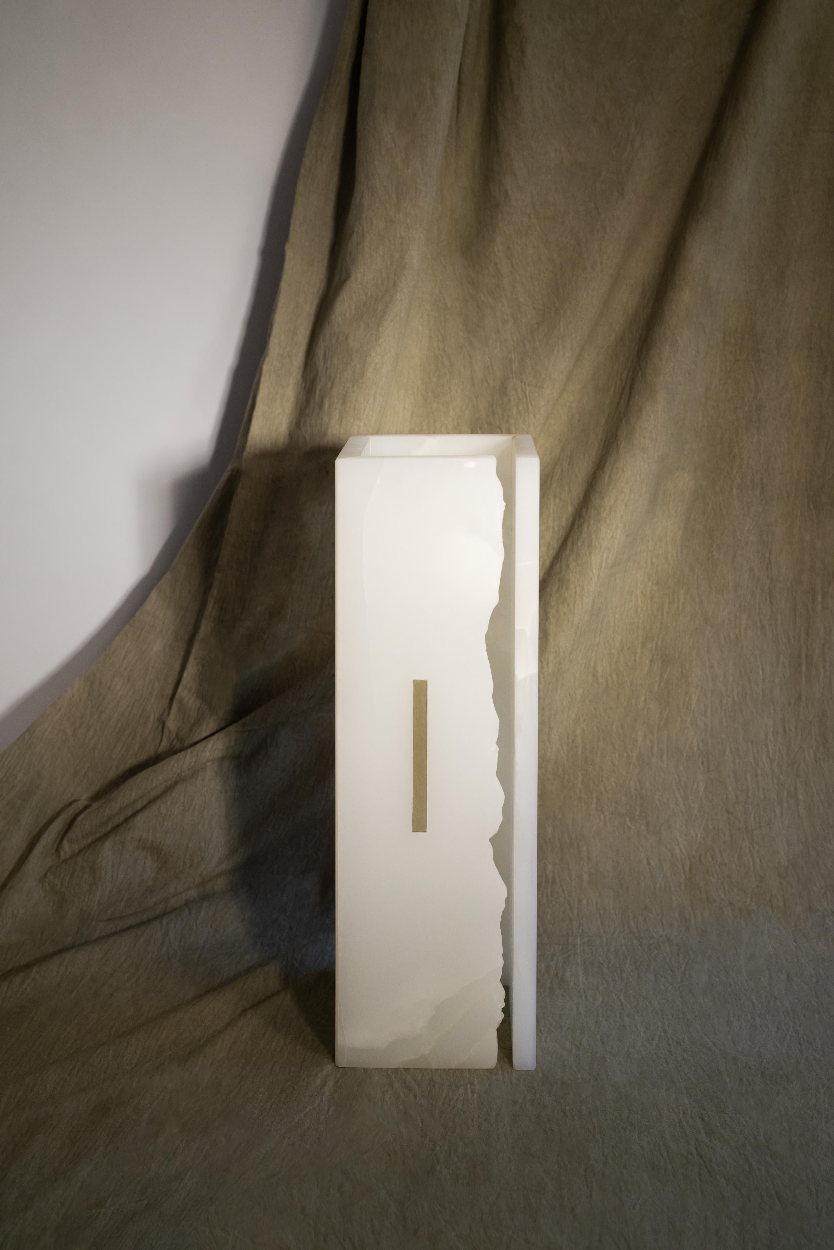 03C Onix Blanc Pur Grande Sculpture de Marie Jeunet en vente 1