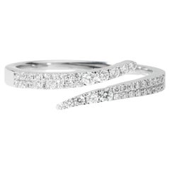 0.3ct Natural Round-Cut Diamond Bypass Wedding Band in 18K White Gold - Timeless (Intemporel)