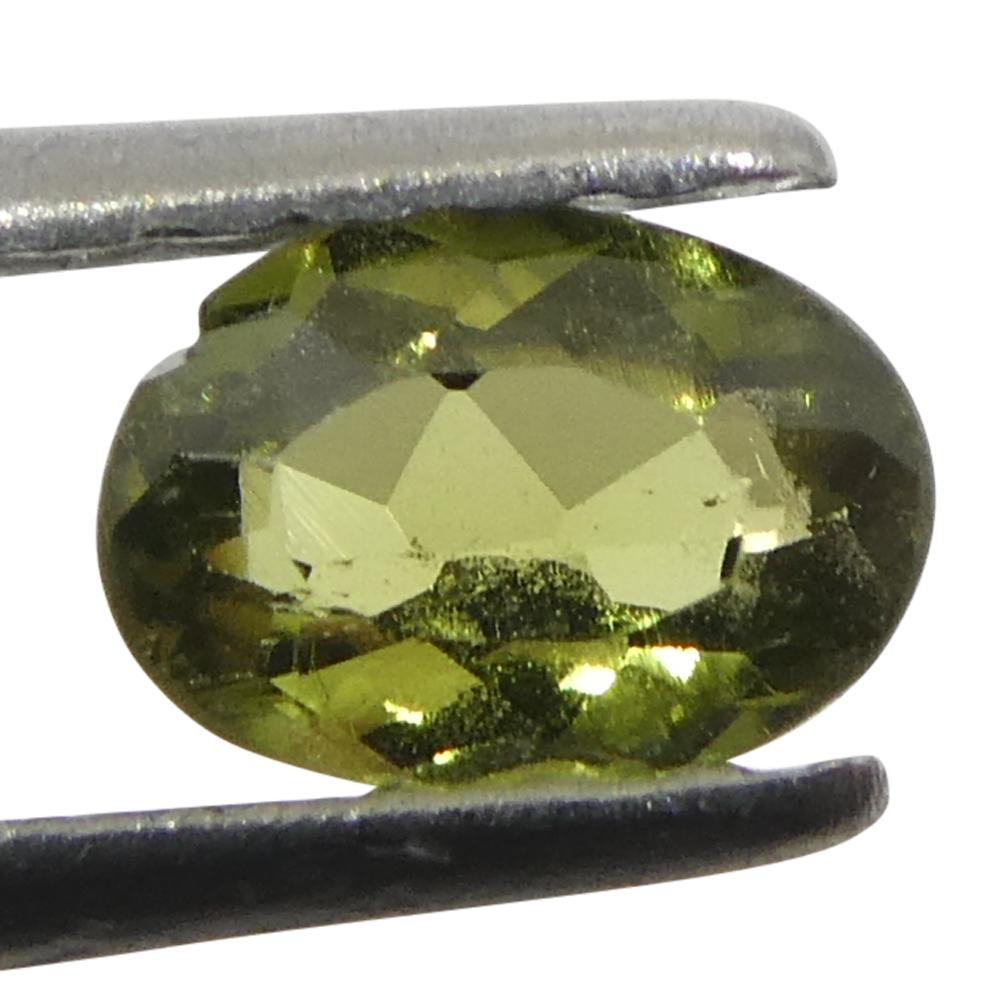 0.3ct Oval Yellow-Green to Yellowish Brown Alexandrite from Brazil In New Condition For Sale In Toronto, Ontario