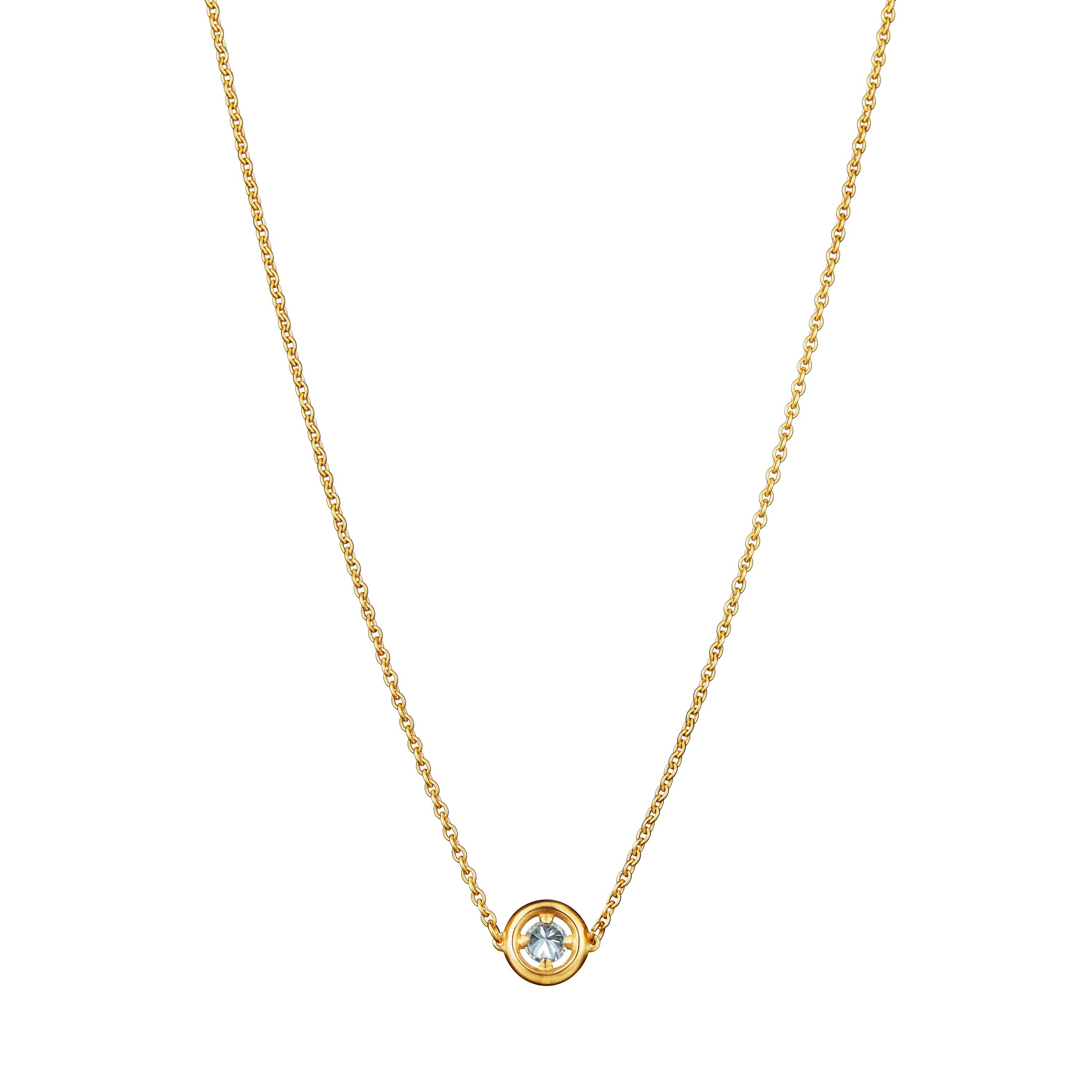 The No.1 Solitaire Pendant is designed to maximise the brilliance and luminosity of the diamond. Our distinctive halo is carefully engineered to elevate the diamond, emphasising its size while strengthening and protecting the stone’s integrity. The