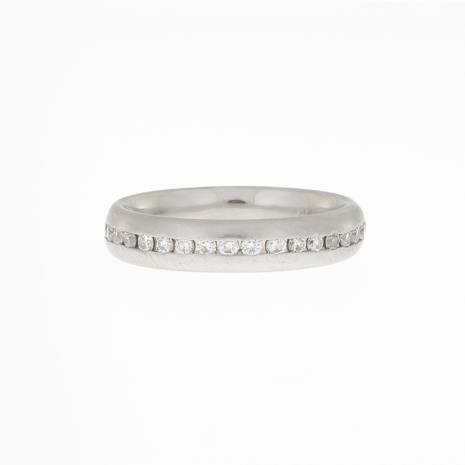 0,4 Karat Platin Diamant Ewigkeitsring Brautring (Brillantschliff) im Angebot